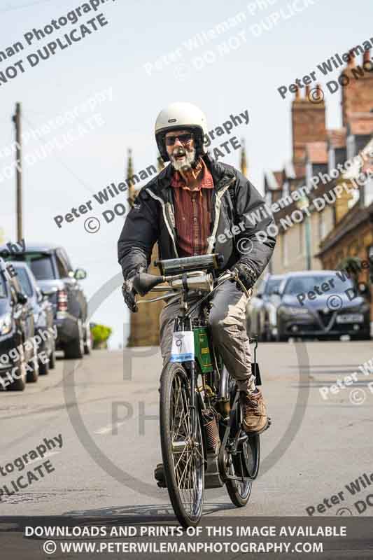 Vintage motorcycle club;eventdigitalimages;no limits trackdays;peter wileman photography;vintage motocycles;vmcc banbury run photographs